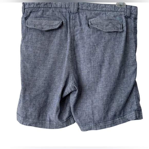 Tommy Bahama Men’s beach blue linen blend chambray shorts 7” inseam Sz 36 - Picture 3 of 7